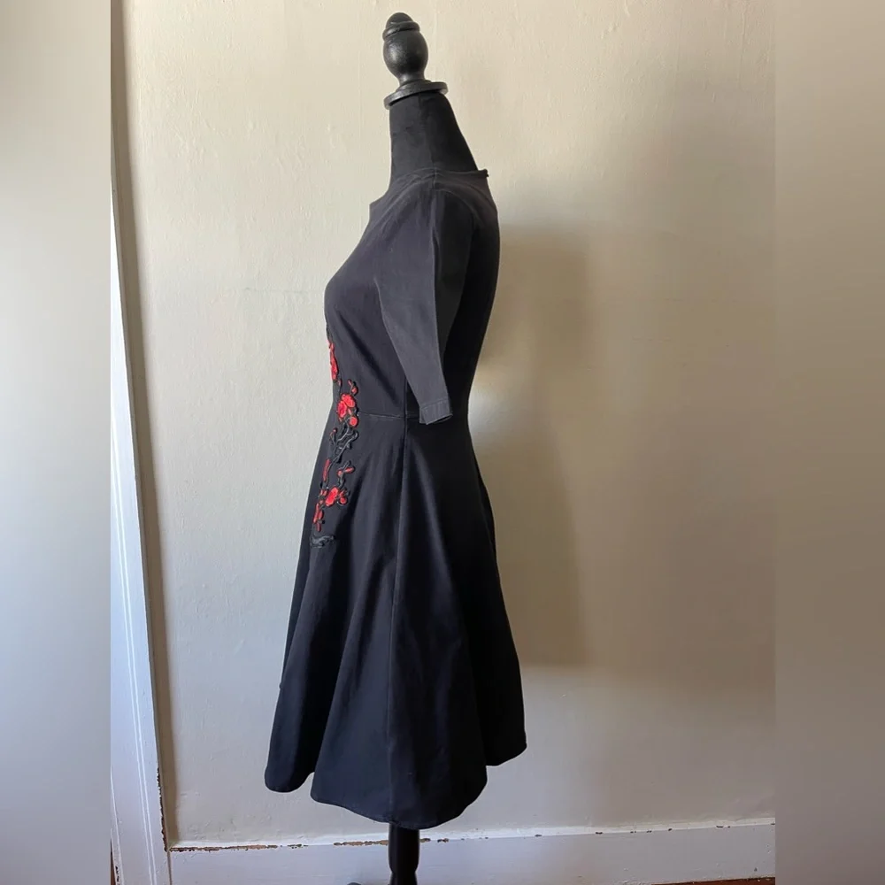 Black/Rose embroidered mid sleeve dress, size med, back zip, like new - Picture 3 of 5